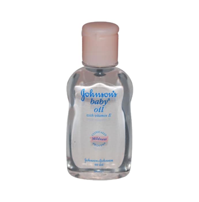 Johnsons baby oil with vitamin e